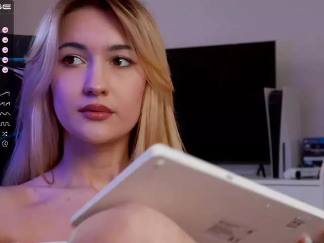 Freechat -Lana-Chester- on BongaCams