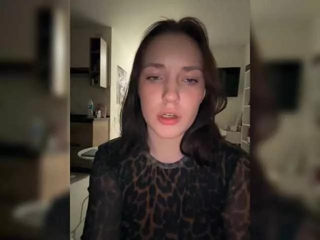 Freechat -Your-Michelle- on BongaCams