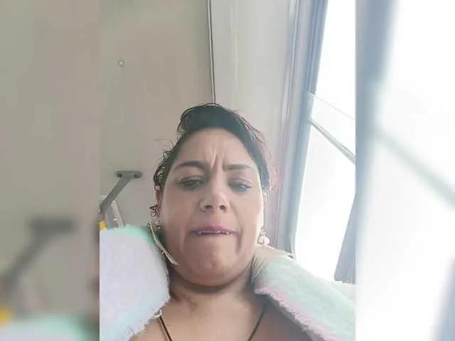 BongaCams AlexaBrown12 is Freechat AlexaBrown12 — Las vibraciones del juguete en mi cltoris