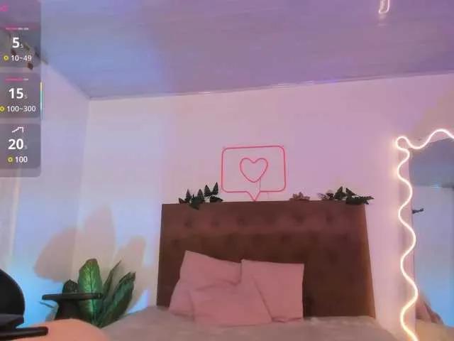 Amara-tay on BongaCams 