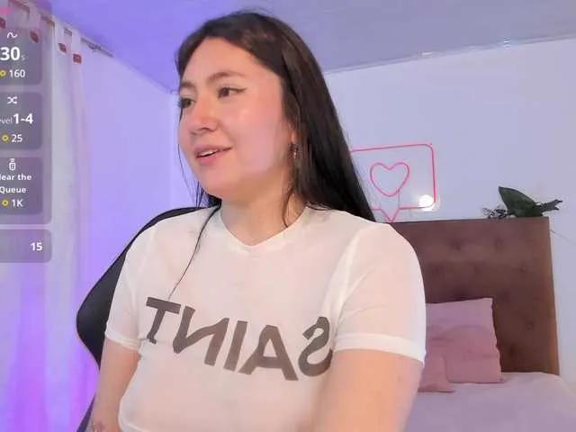 Amara-tay on BongaCams 