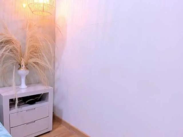 BongaCams AmyJoness1 is Freechat AmyJoness1 — I love when you turn your cam, show me how you touch your body, also if u can show me when u are cumming,