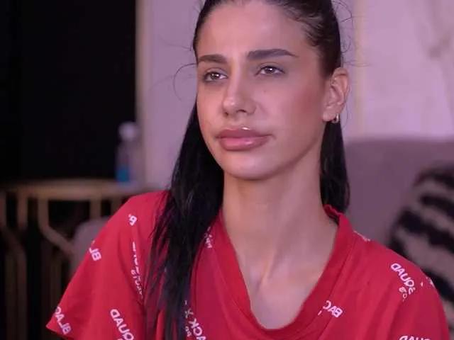 ArinaRhodes — Freechat on BongaCams