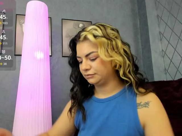 AshleyBrook — Passionate kisses,gentle touches,and deep eye contact that makes me feel desired.i love slow teasing , soft words whispered in my ear,and the warmth of real connection that slowly turns into fire between us.