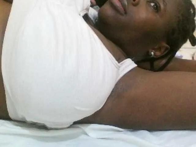 Bigboobs77 on BongaCams 