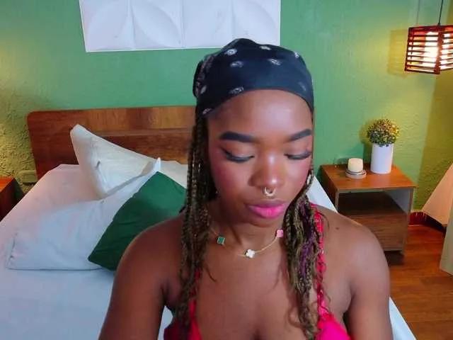 Chocolatte-dreams on BongaCams 