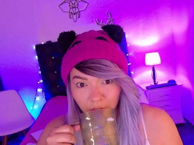 Freechat Cuckold-lover on BongaCams