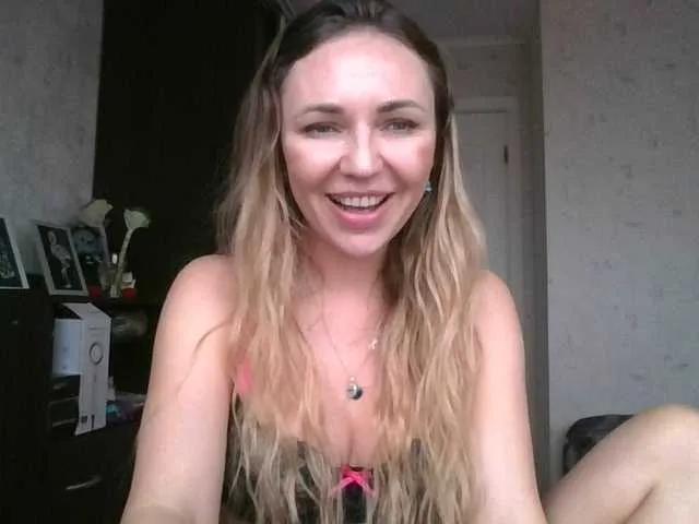 CuteFngelina — Freechat on BongaCams