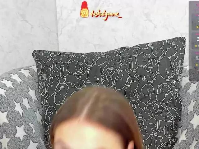 dashulyaaa on BongaCams