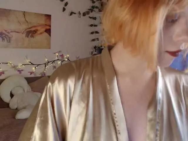 Freechat Emily-relish on BongaCams