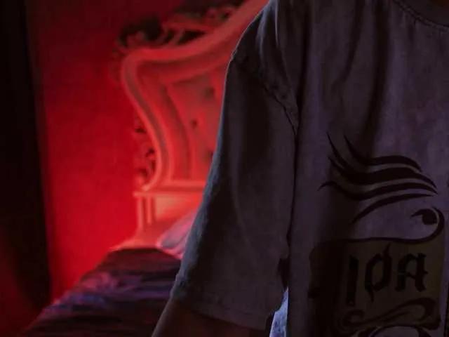 enchantressss on BongaCams