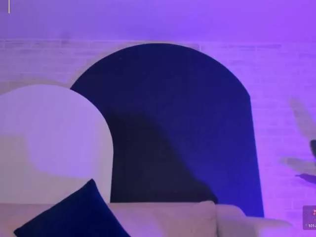 Freechat EveBenson on BongaCams