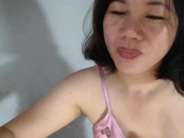 Hill6969 on BongaCams 