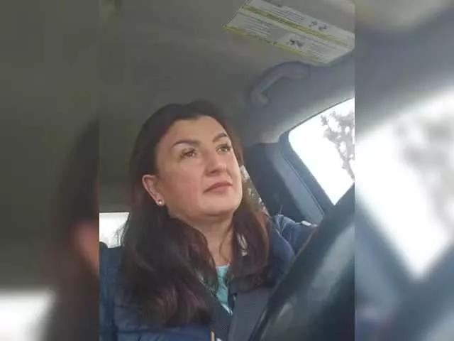 Freechat Hotangel75 on BongaCams