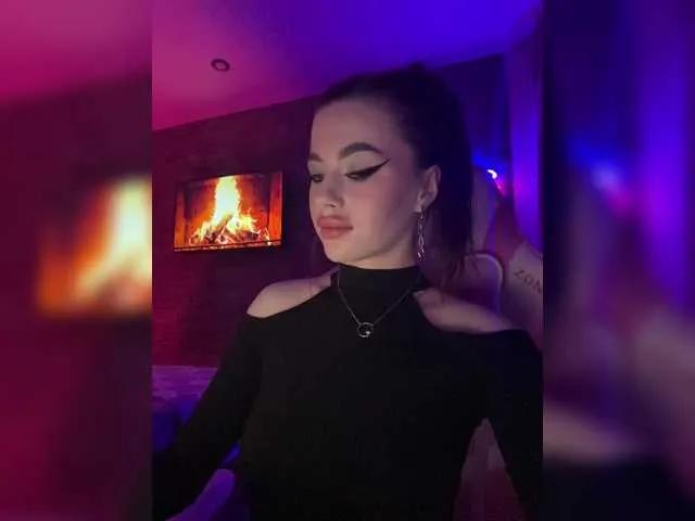 BongaCams HotGirlEva is Freechat HotGirlEva — Ability to conduct a dialogue, generosity, sense of humor and caring