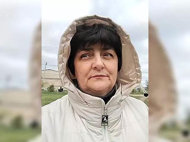 Freechat IsXLoves on BongaCams