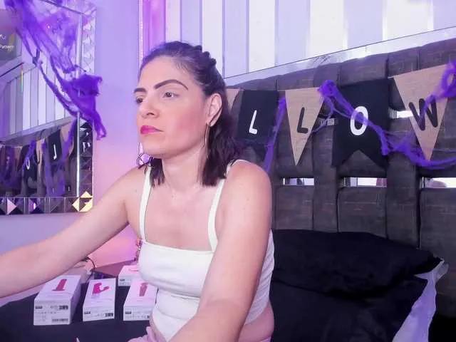 Freechat Kate-Roose on BongaCams