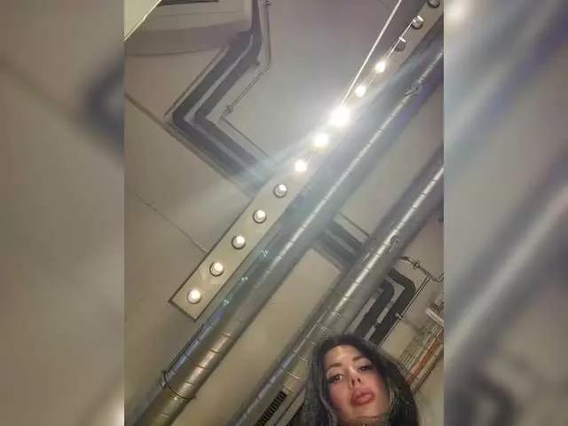 Freechat KatrinMoreno on BongaCams