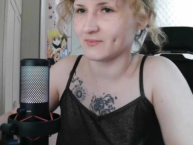 kiki001100 — Freechat on BongaCams