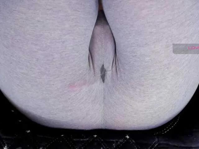 Freechat Kira-Kell on BongaCams