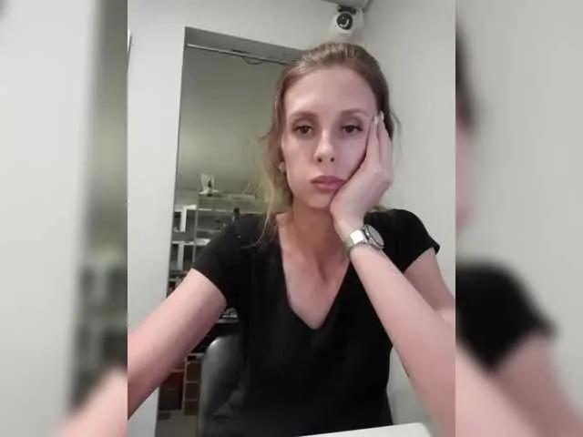 Freechat KITTYtempreXXX on BongaCams