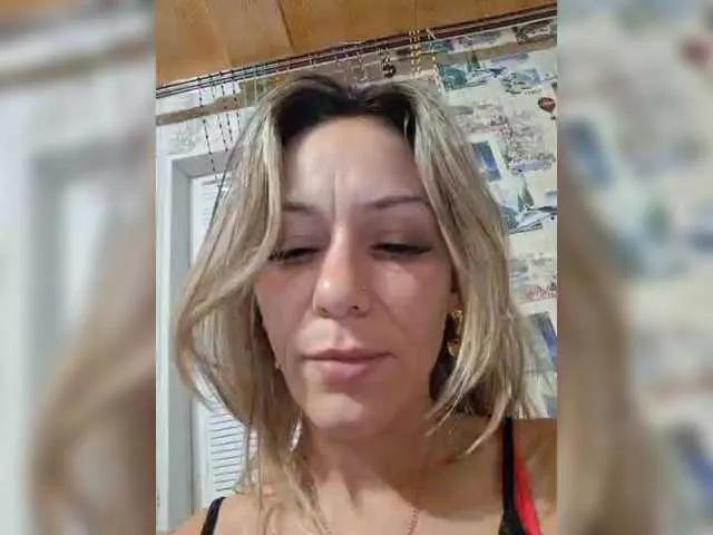 BongaCams krisred is Freechat krisred — Freechat on BongaCams