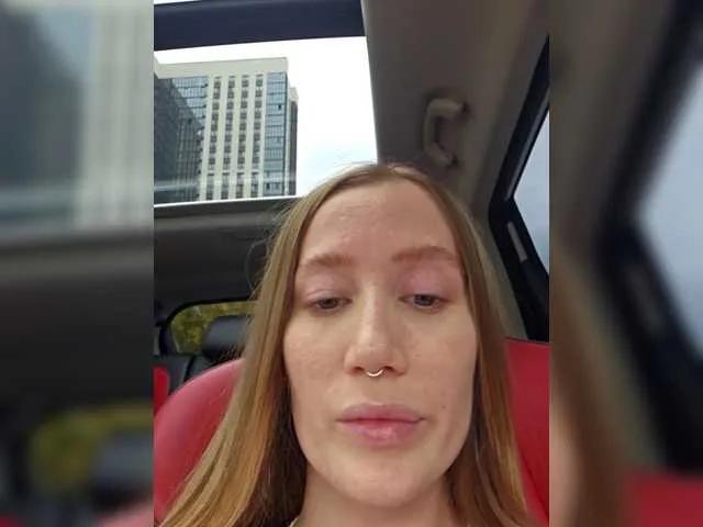 lana-lana03 on BongaCams 