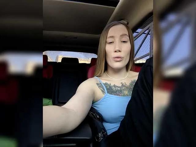 lana-lana03 on BongaCams 