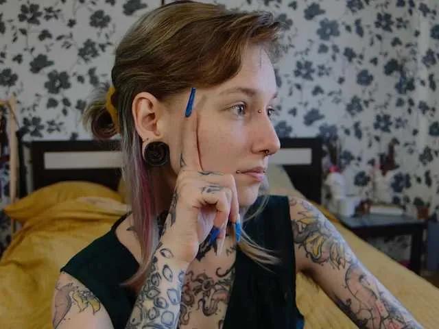 Freechat LittleSpaceMouse- on BongaCams