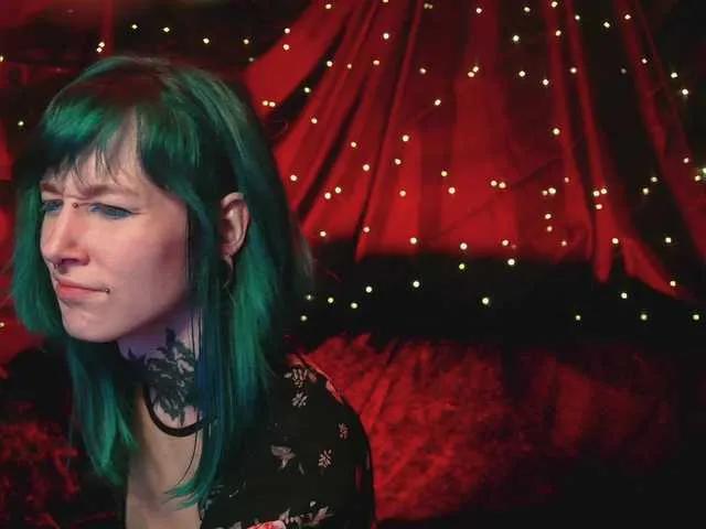 Freechat LittleSpaceMouse- on BongaCams