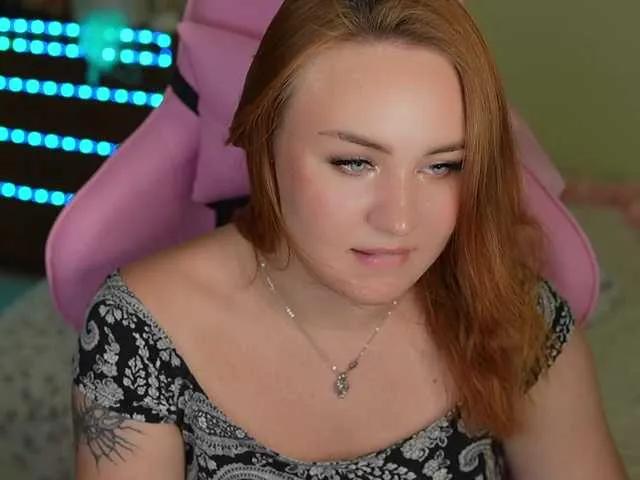 Freechat LovelyyBell on BongaCams