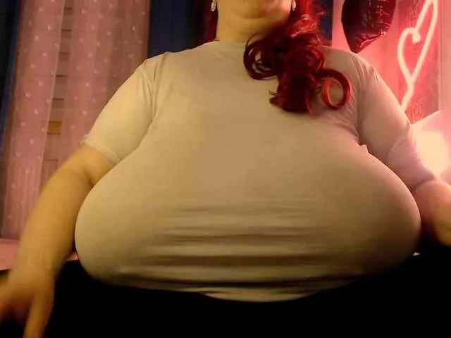 Freechat Mayabigtitss on BongaCams