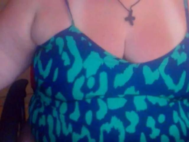 Freechat mayalove4u on BongaCams