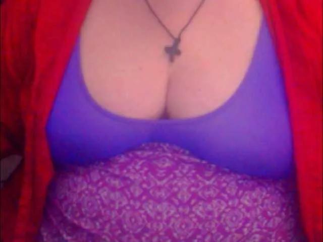 Freechat mayalove4u on BongaCams