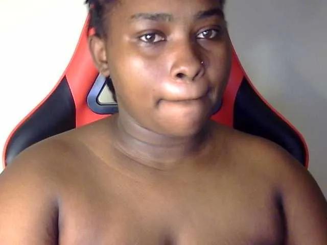 Freechat Mayer- on BongaCams