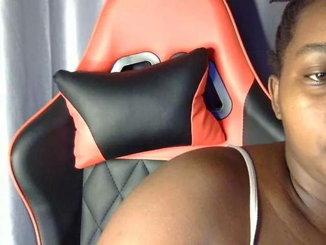 Freechat Mayer- on BongaCams