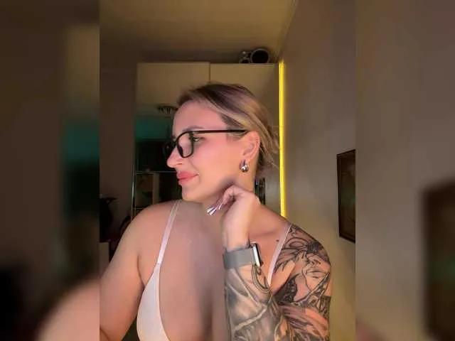 Miss-Fetish on BongaCams 