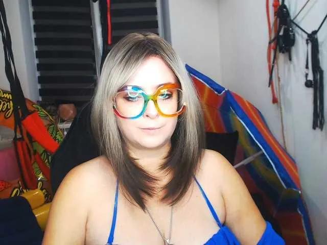 Freechat missGODDESS on BongaCams