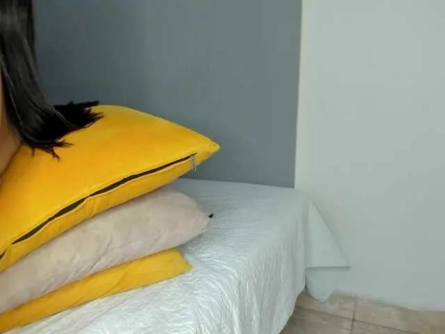 molly-rosse — Freechat on BongaCams