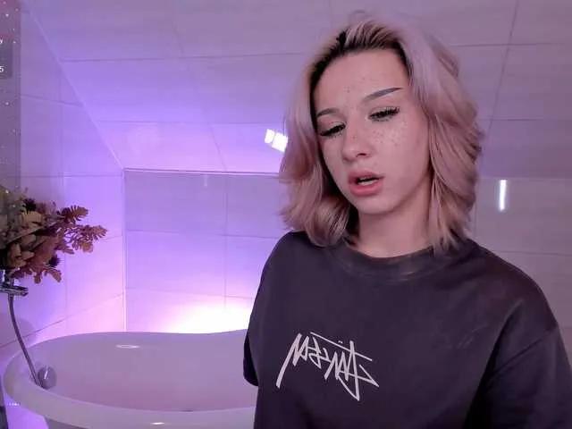 Necucubi on BongaCams