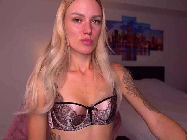 ohbabykelly on BongaCams