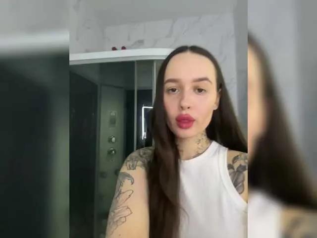 OriginalHOOLi on BongaCams