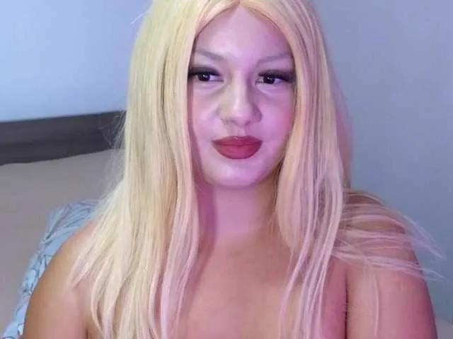 Freechat Rosebelle1 on BongaCams