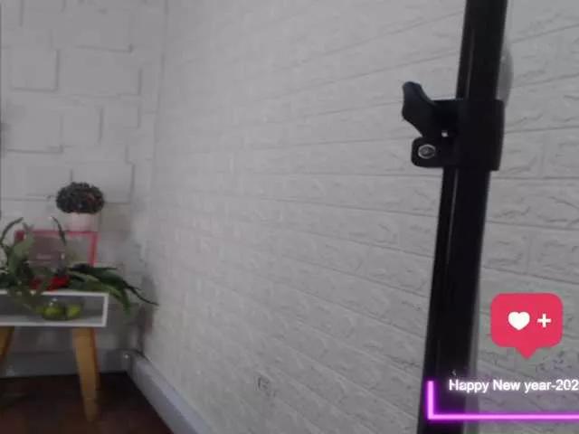 SashaMishot on BongaCams 