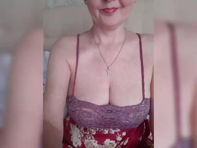 Freechat SexiestJess45 on BongaCams