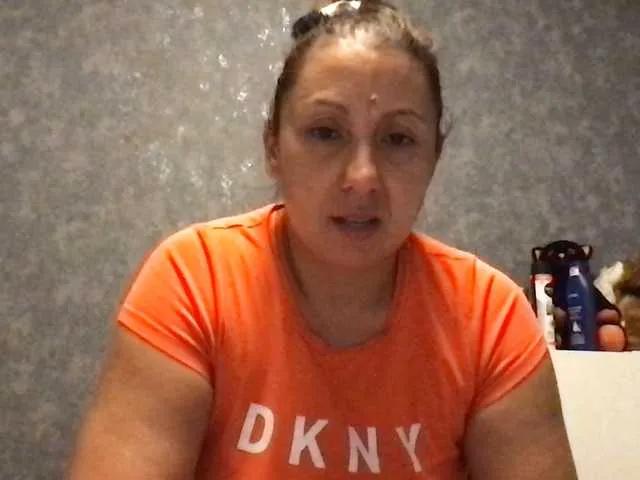 Freechat sexmari39 on BongaCams