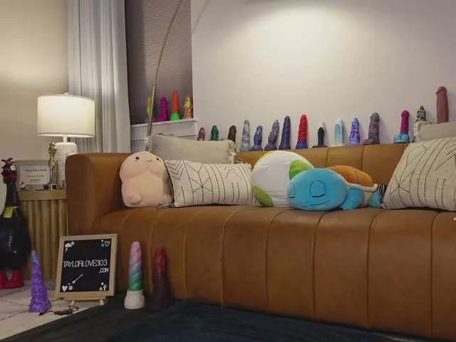 Freechat TaylorLove303 on BongaCams