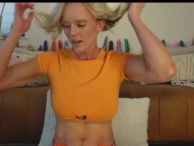 Freechat TaylorLove303 on BongaCams