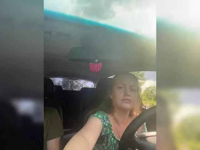 Freechat TotheMoonandBack on BongaCams