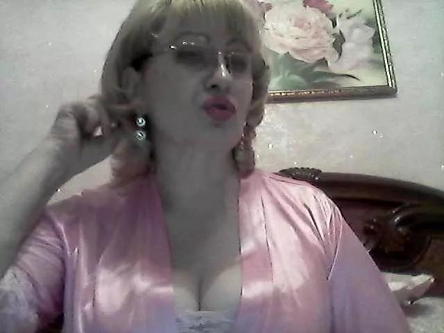 Freechat Ur-Mami on BongaCams